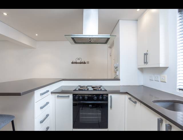 2 BEDROOM APARTMENT SOLD IN CLAREMONT UPPER